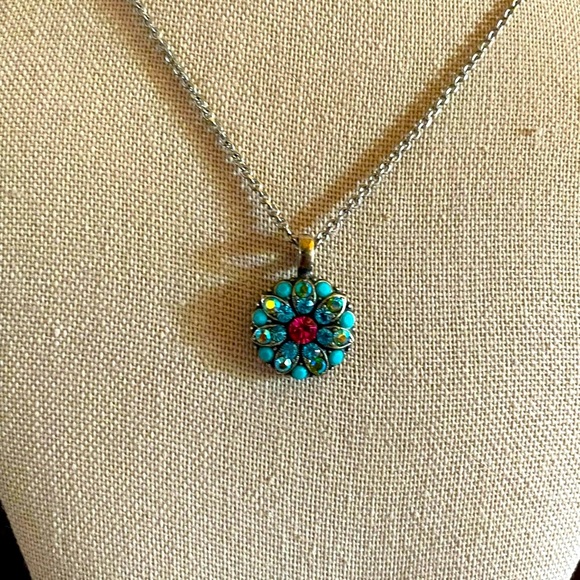 Mariana Jewelry - Mariana Guardian Angel Necklace